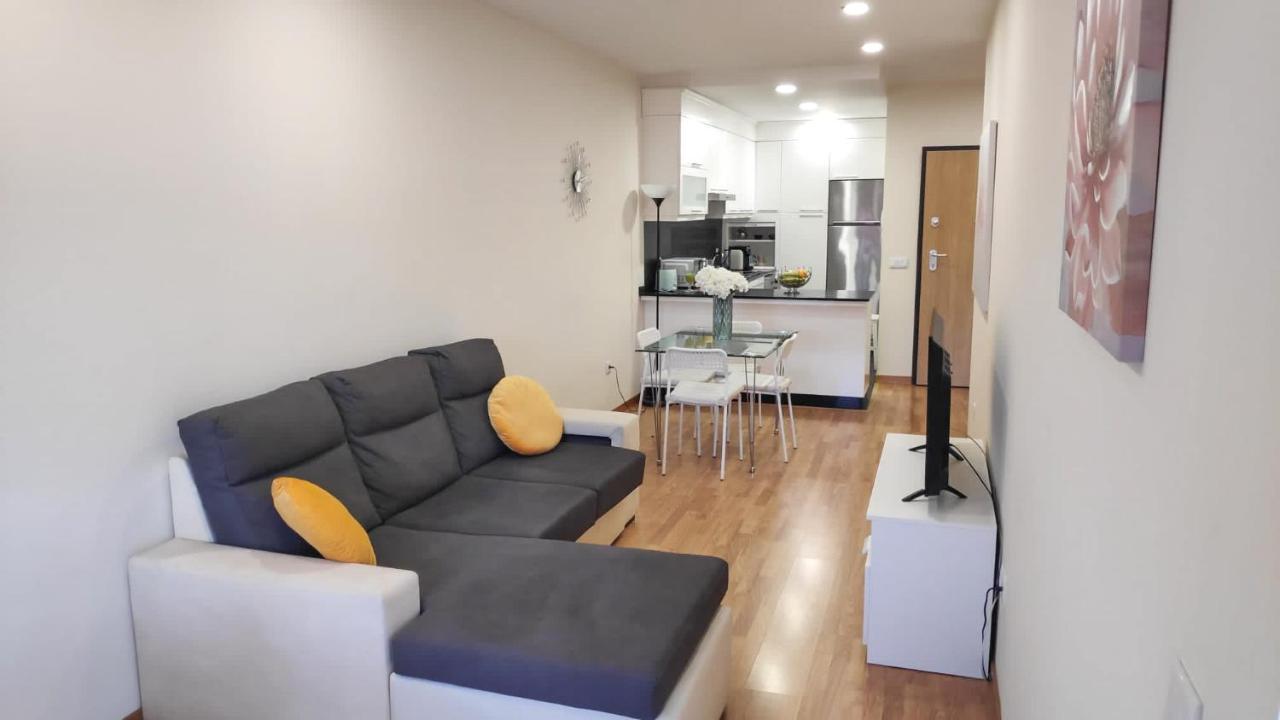 Porta 116 - Free Private Parking Apartment Vila Real Bagian luar foto